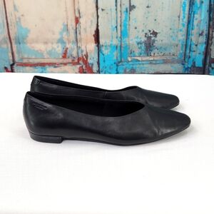 Vagabond Black Leather Flats